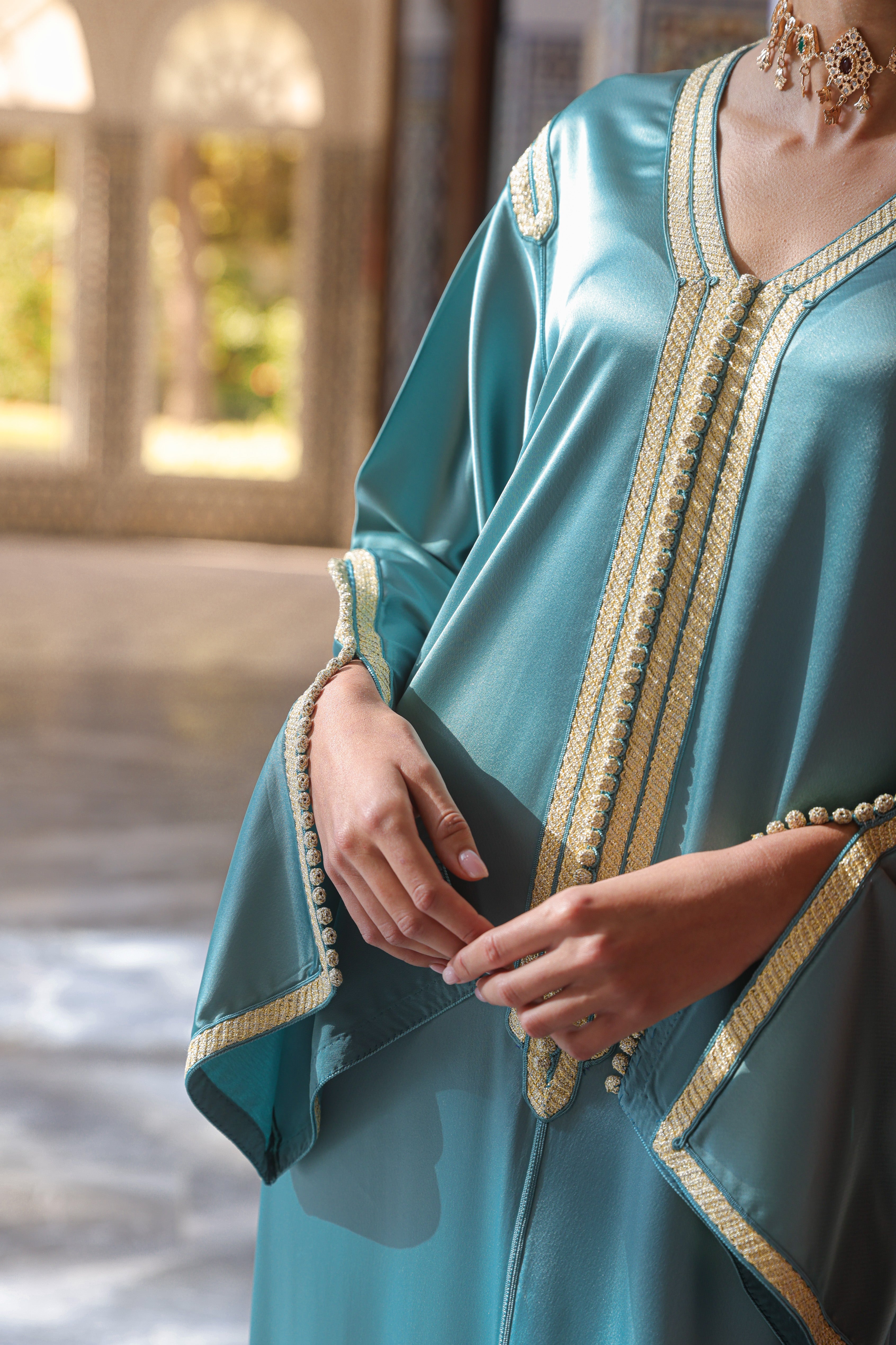 INAYA KAFTAN