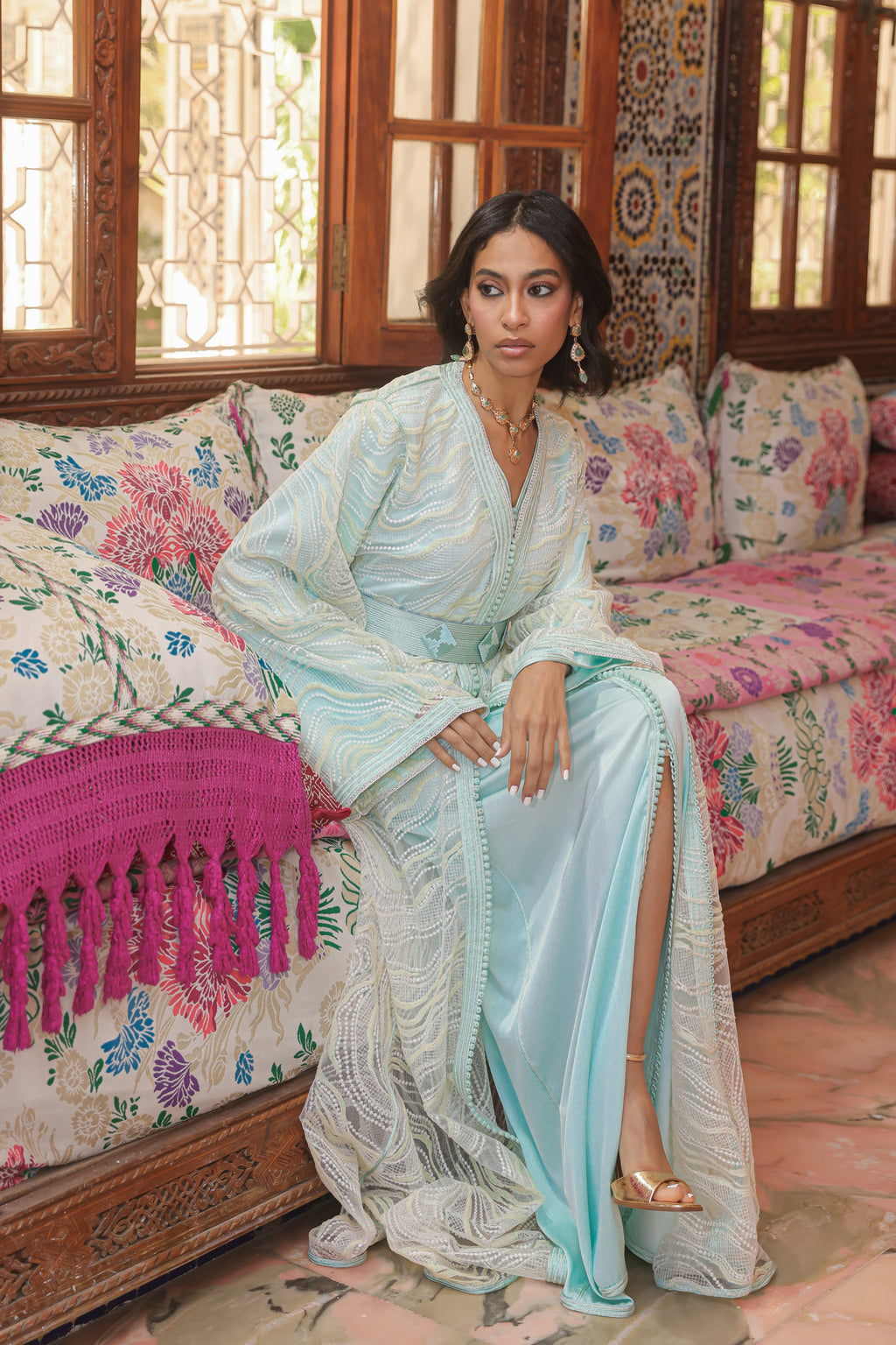 AMAL PEARL KAFTAN