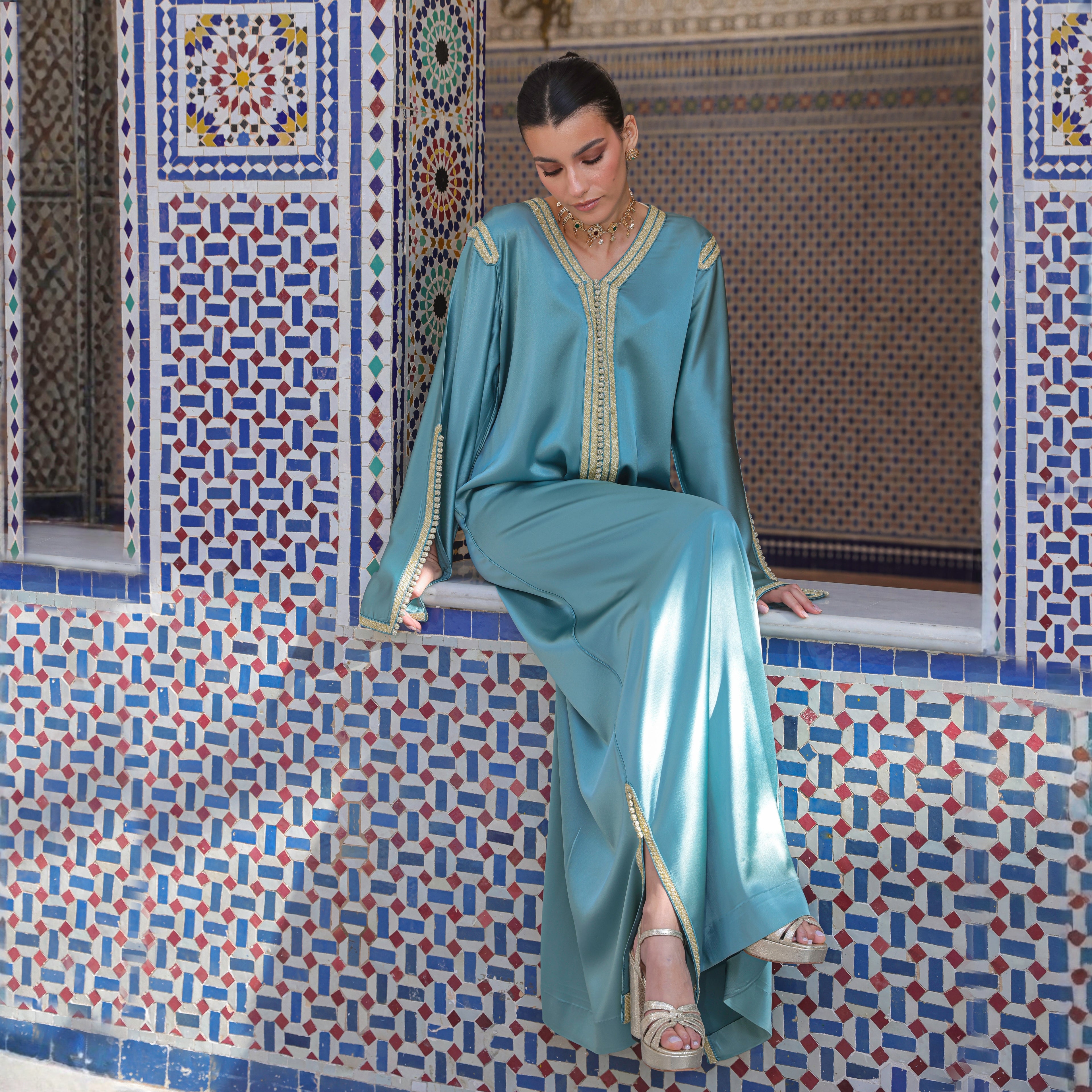 INAYA KAFTAN